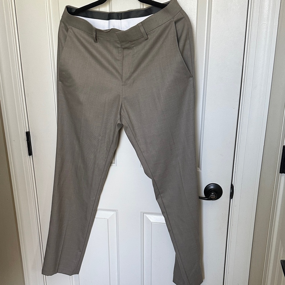 Reaction Kenneth Cole Men's Dress Pants in Taupe Gray
